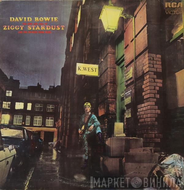 David Bowie - The Rise And Fall Of Ziggy Stardust And The Spiders From Mars