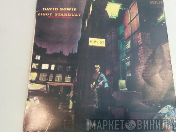  David Bowie  - The Rise And Fall Of Ziggy Stardust And The Spiders From Mars