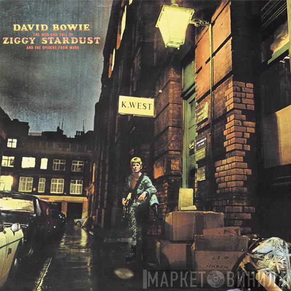  David Bowie  - The Rise And Fall Of Ziggy Stardust And The Spiders From Mars