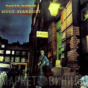  David Bowie  - The Rise And Fall Of Ziggy Stardust And The Spiders From Mars