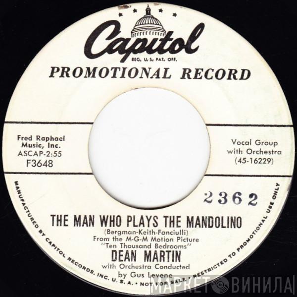 Dean Martin - Captured / The Man Who Plays The Mandolino