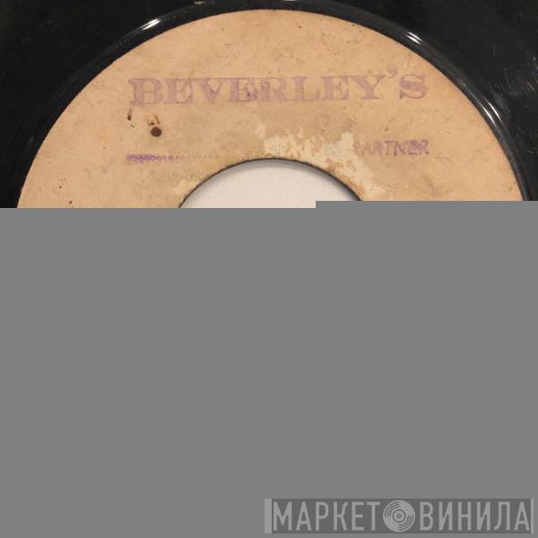  Desmond Dekker & The Aces  - Bongo Gal / Shing-A-Ling