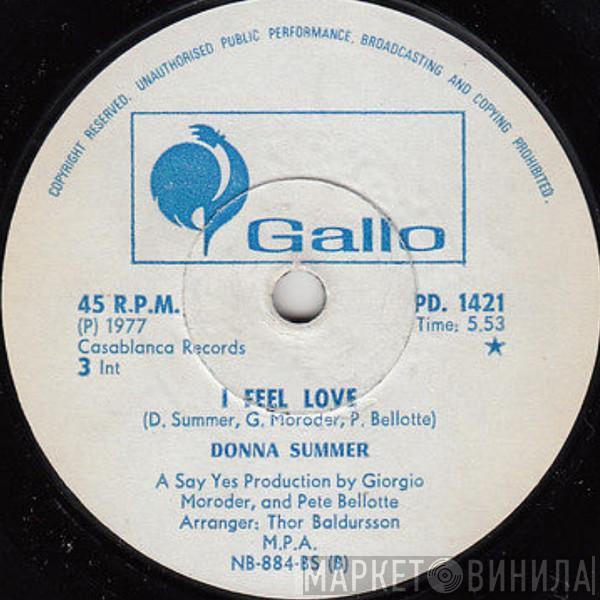  Donna Summer  - I Feel Love