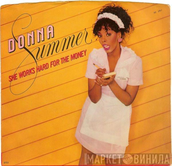  Donna Summer  - She Works Hard For The Money