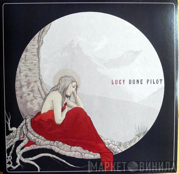 Dune Pilot - Lucy