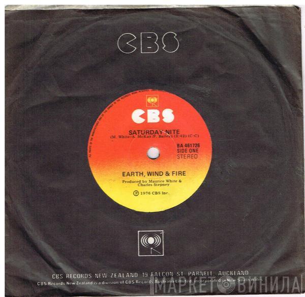  Earth, Wind & Fire  - Saturday Nite