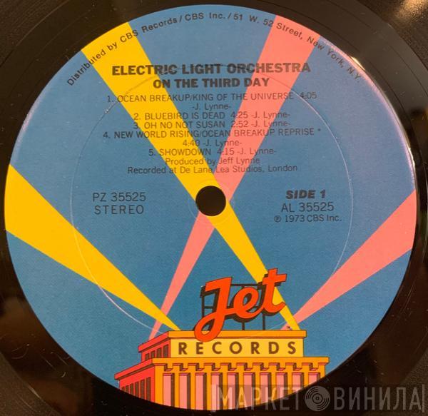  Electric Light Orchestra  - On The Third Day