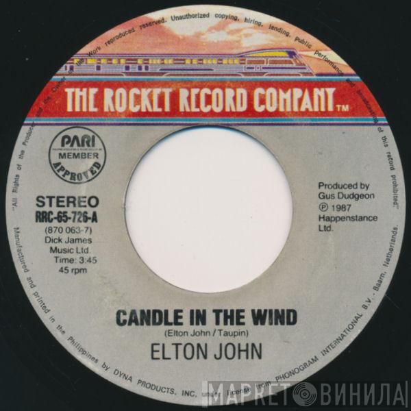  Elton John  - Candle In The Wind (Live)