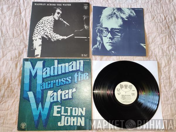  Elton John  - Madman Across The Water