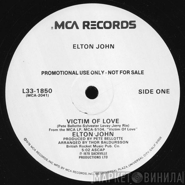  Elton John  - Victim Of Love