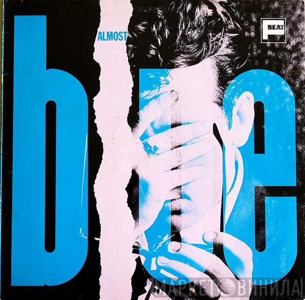  Elvis Costello & The Attractions  - Almost Blue