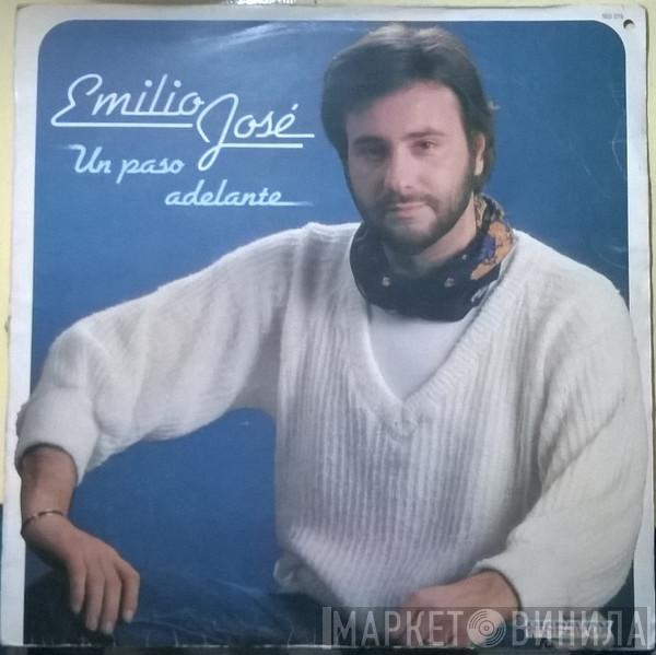 Emilio José - Un Paso Adelante