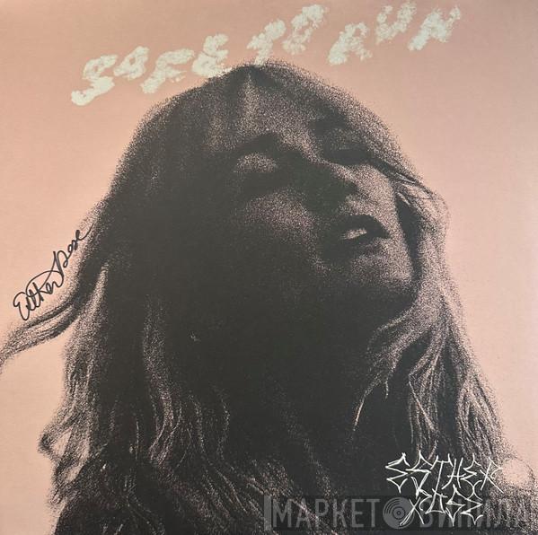Esther Rose - Safe To Run
