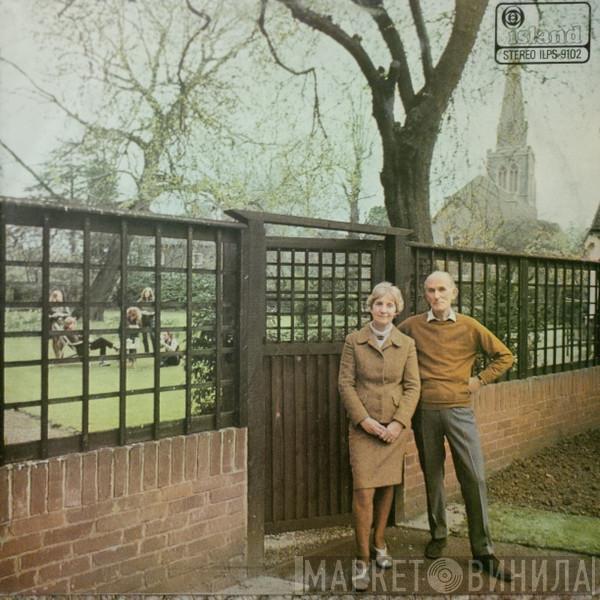  Fairport Convention  - Unhalfbricking