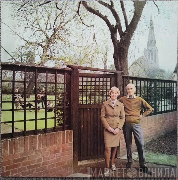  Fairport Convention  - Unhalfbricking