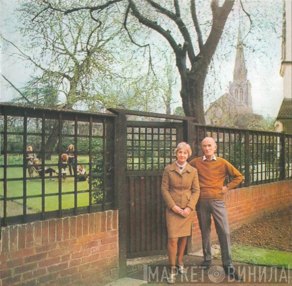  Fairport Convention  - Unhalfbricking