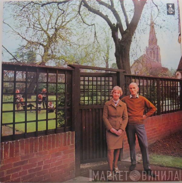  Fairport Convention  - Unhalfbricking