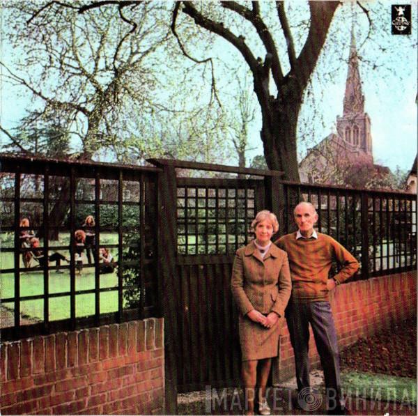  Fairport Convention  - Unhalfbricking