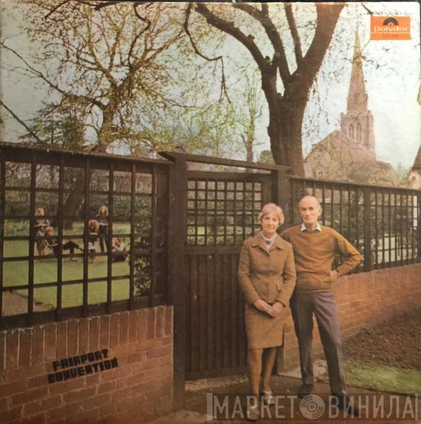  Fairport Convention  - Unhalfbricking