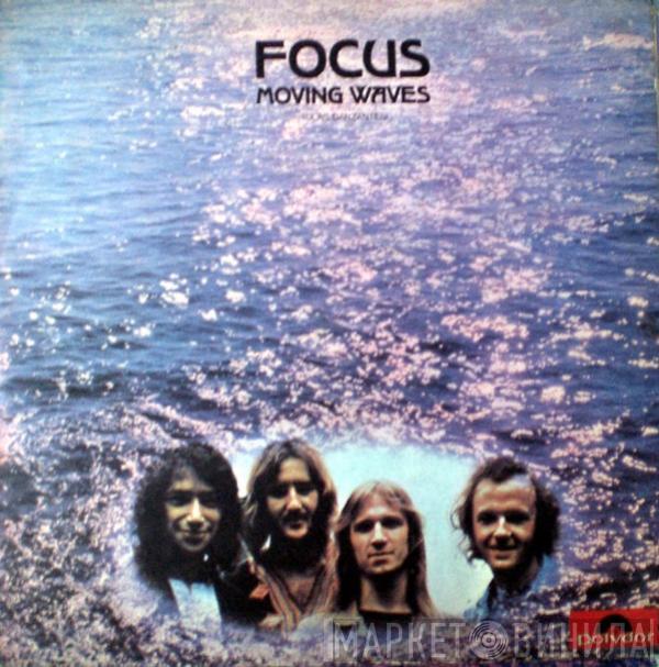  Focus   - Moving Waves (Olas Danzantes)