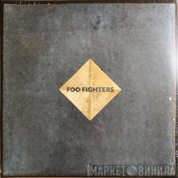 Foo Fighters - Concrete And Gold