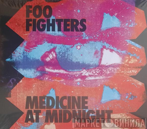  Foo Fighters  - Medicine At Midnight