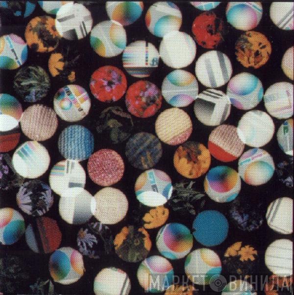 Four Tet - There Is Love In You