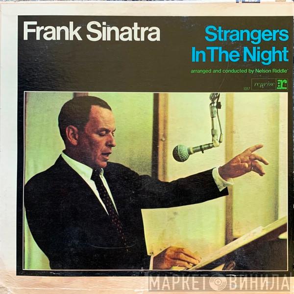  Frank Sinatra  - Strangers In The Night