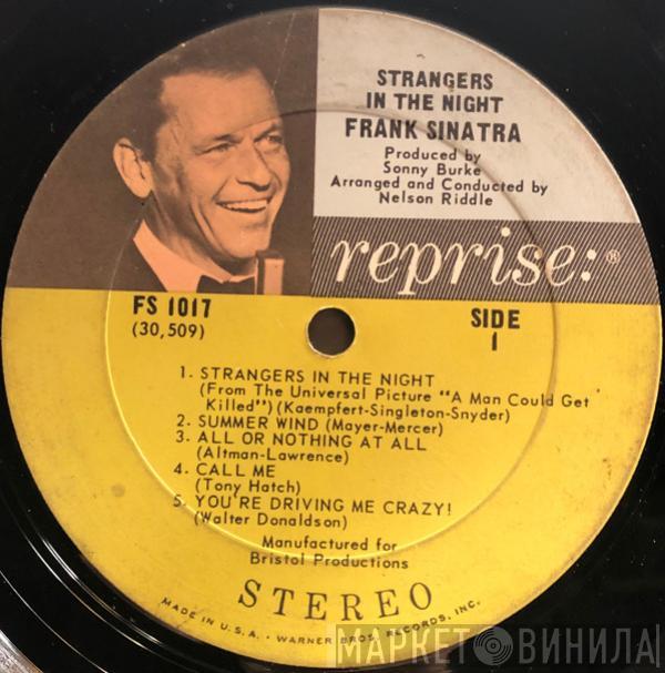  Frank Sinatra  - Strangers In The Night