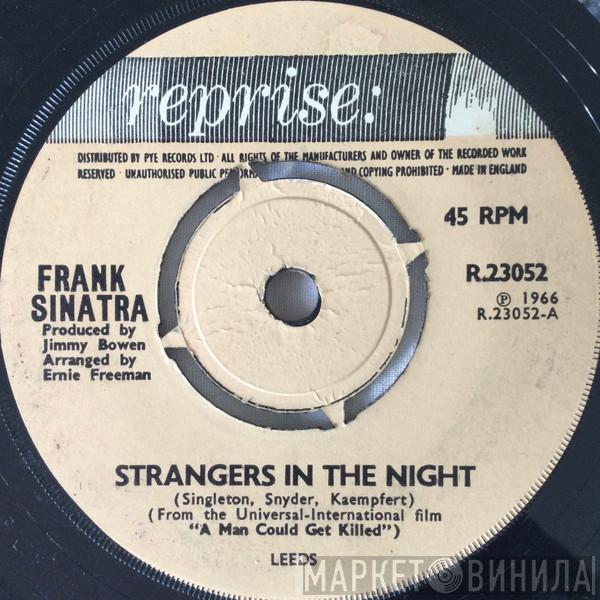 Frank Sinatra - Strangers In The Night