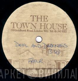  Freur  - The Devil And Darkness