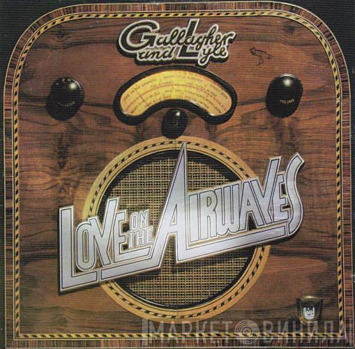  Gallagher & Lyle  - Love On The Airwaves