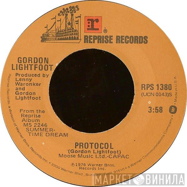  Gordon Lightfoot  - Race Among The Ruins