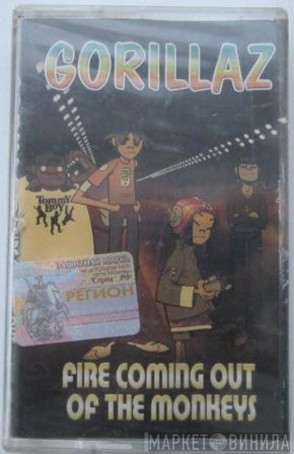  Gorillaz  - Fire Coming Out Of The Monkeys