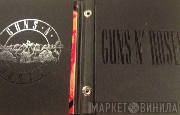  Guns N' Roses  - Use Your Illusion I & II