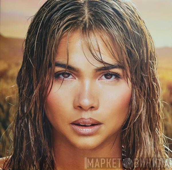 Hayley Kiyoko - Panorama