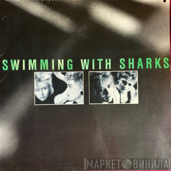  Humpe Humpe  - Swimming With Sharks