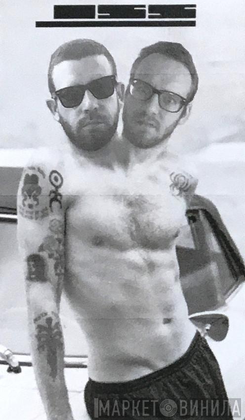  ISS   - Studs