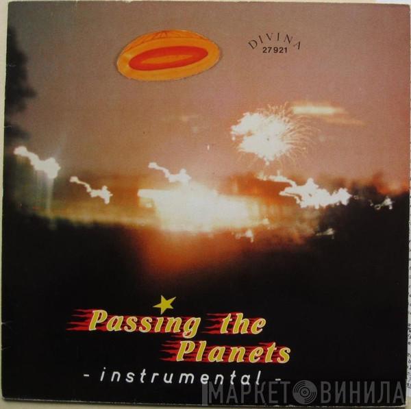 Intonation  - Passing The Planets (Instrumental)