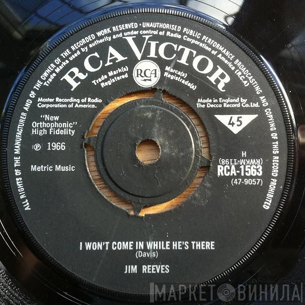Jim Reeves - I Won't Come In While He's There / Maureen