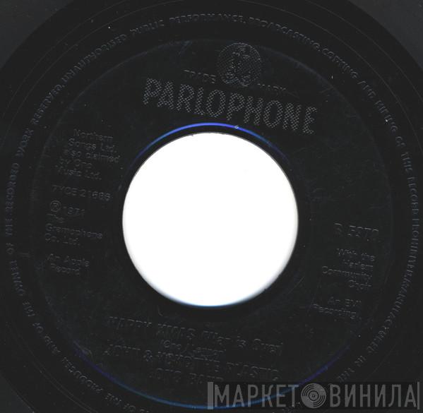 John Lennon & Yoko Ono, The Plastic Ono Band, The Harlem Community Choir - Happy Xmas (War Is Over)