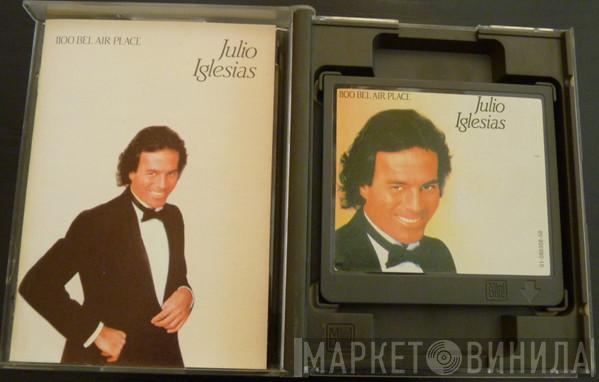  Julio Iglesias  - 1100 Bel Air Place
