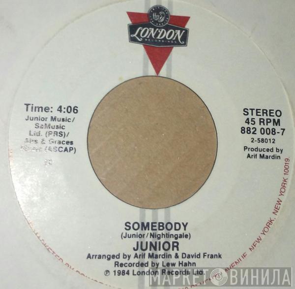 Junior  - Somebody