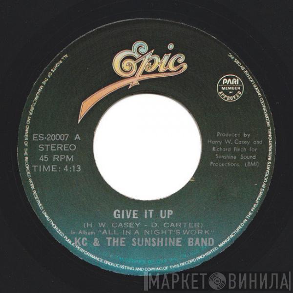  KC & The Sunshine Band  - Give It Up
