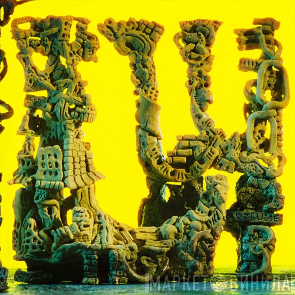  King Gizzard And The Lizard Wizard  - L​.​W.
