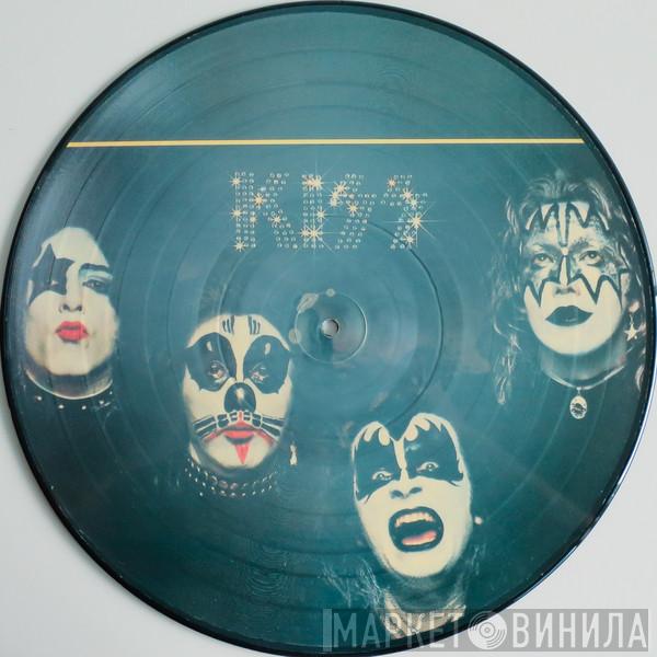  Kiss  - Kiss