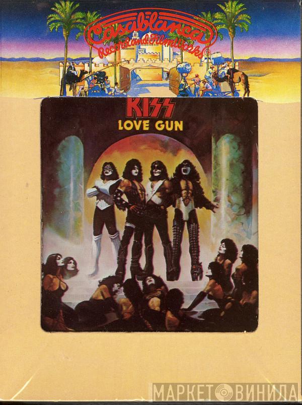  Kiss  - Love Gun