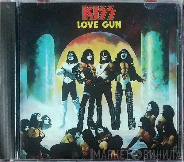  Kiss  - Love Gun