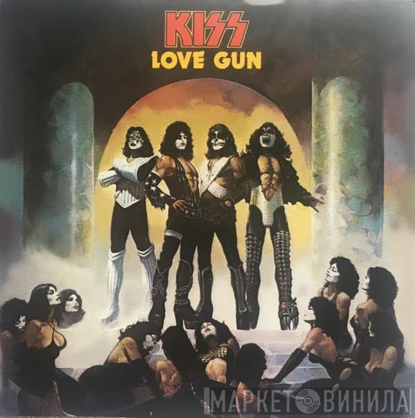  Kiss  - Love Gun