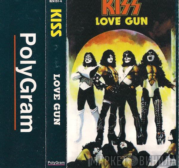  Kiss  - Love Gun